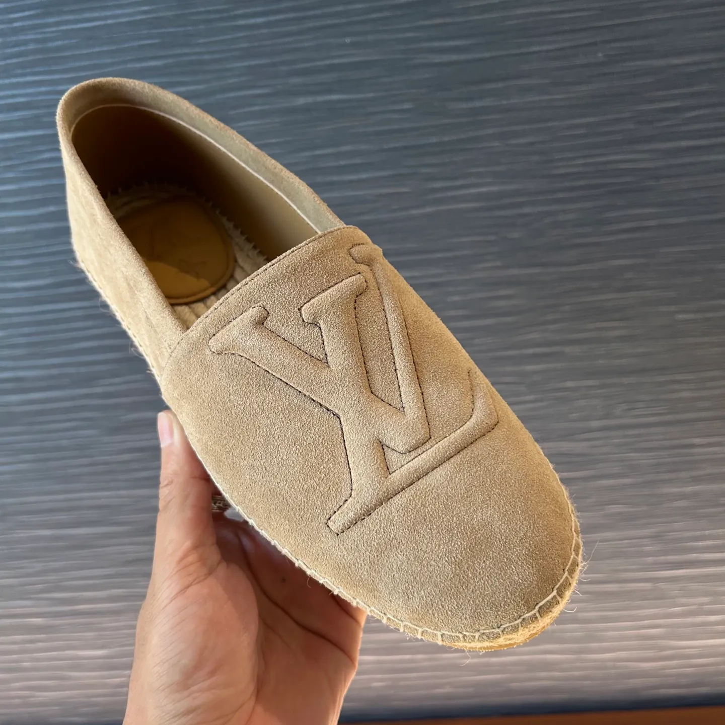[L Family] Top P: 720💰-Size: 39-44 (customized at 38.45.46) L Family Freesstyle Men's Fisherman Shoes. 2026 Overseas🎆🎆[Spring and Summer New Style: Lv Fisherman Shoes] Material: calf suede, cowhide𥚃, rubber injection process, hemp rope with rubber outsole.